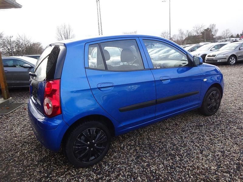 Gebraucht Kia Picanto Attract 65 PS (47 kW) 2009 Blau Kleinwagen