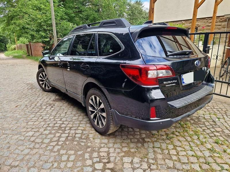 Gebraucht Subaru Outback Sport 175 PS (128 kW) 2017 Schwarz SUV