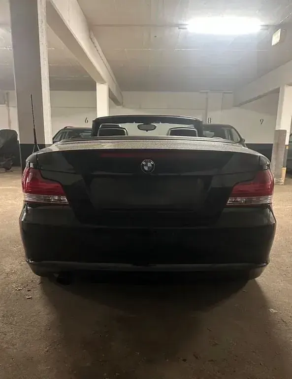 Gebraucht BMW 118 Cabriolet 143 PS (105 kW) 2010 Schwarz Cabrio