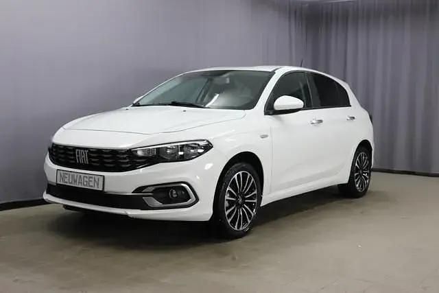 Weiß Gebraucht 2022 Fiat Tipo City Life Limousine | 16.980 € (Fairer Preis) - Bild 1/4