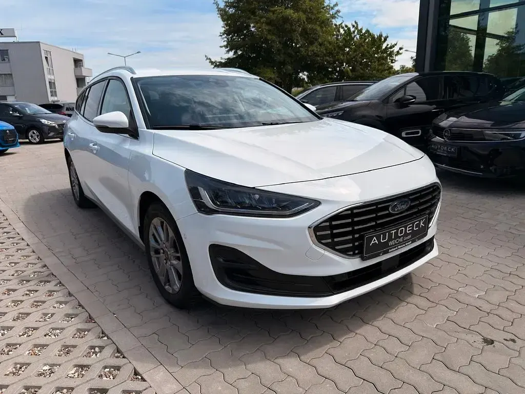 Gebraucht Ford Focus Titanium X 116 PS (85 kW) 2024 Weiß Limousine