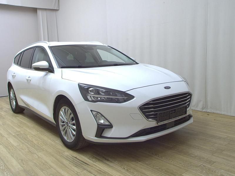 Gebraucht Ford Focus Titanium 150 PS (110 kW) 2021 Weiss Limousine