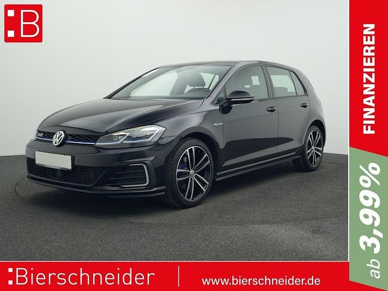 Schwarz Gebraucht 2020 VW Golf VII GTE Limousine | 19.950 € (Guter Preis) - Bild 1/3