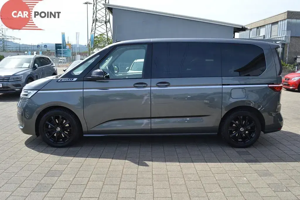 Gebraucht VW Multivan Style 150 PS (110 kW) 2023 Indiumgrau metallic Van / Kleinbus