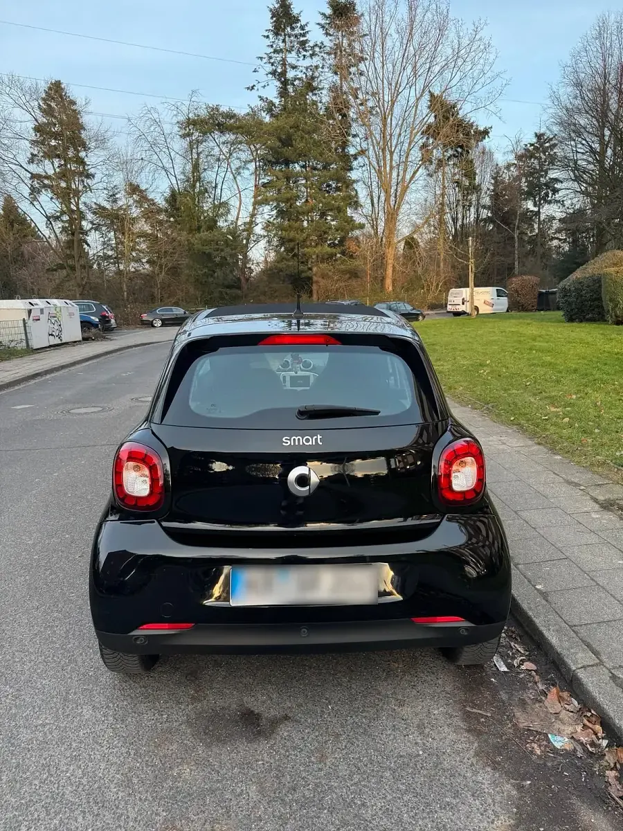 Gebraucht Smart ForFour Prime 71 PS (52 kW) 2015 Schwarz Kleinwagen
