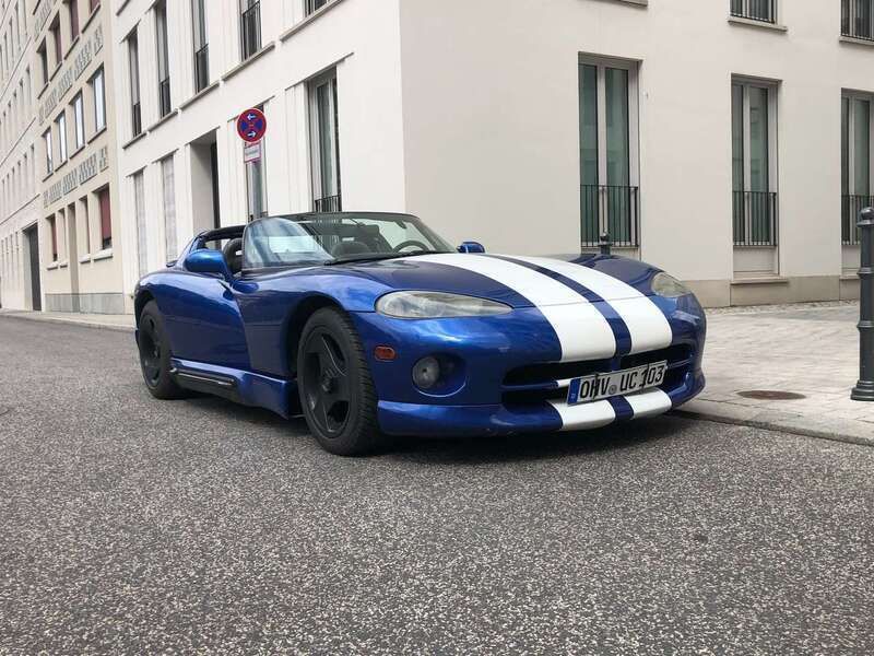 Blau Gebraucht 1994 Dodge Viper Cabrio | 46.900 € - Bild 1/4