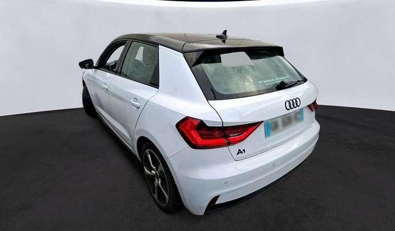 Gebraucht Audi A1 Advanced 150 PS (110 kW) 2022 Gletscherweiß metallic SUV