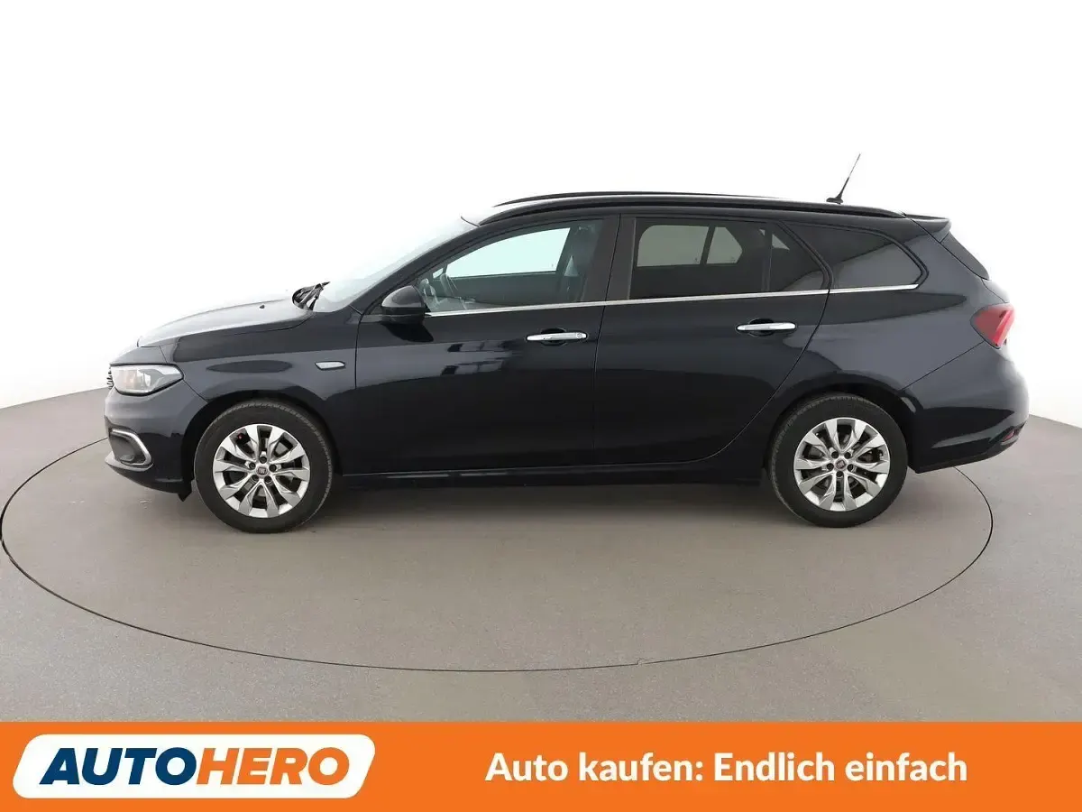 Gebraucht Fiat Tipo Lounge 120 PS (88 kW) 2020 Schwarz Kombi