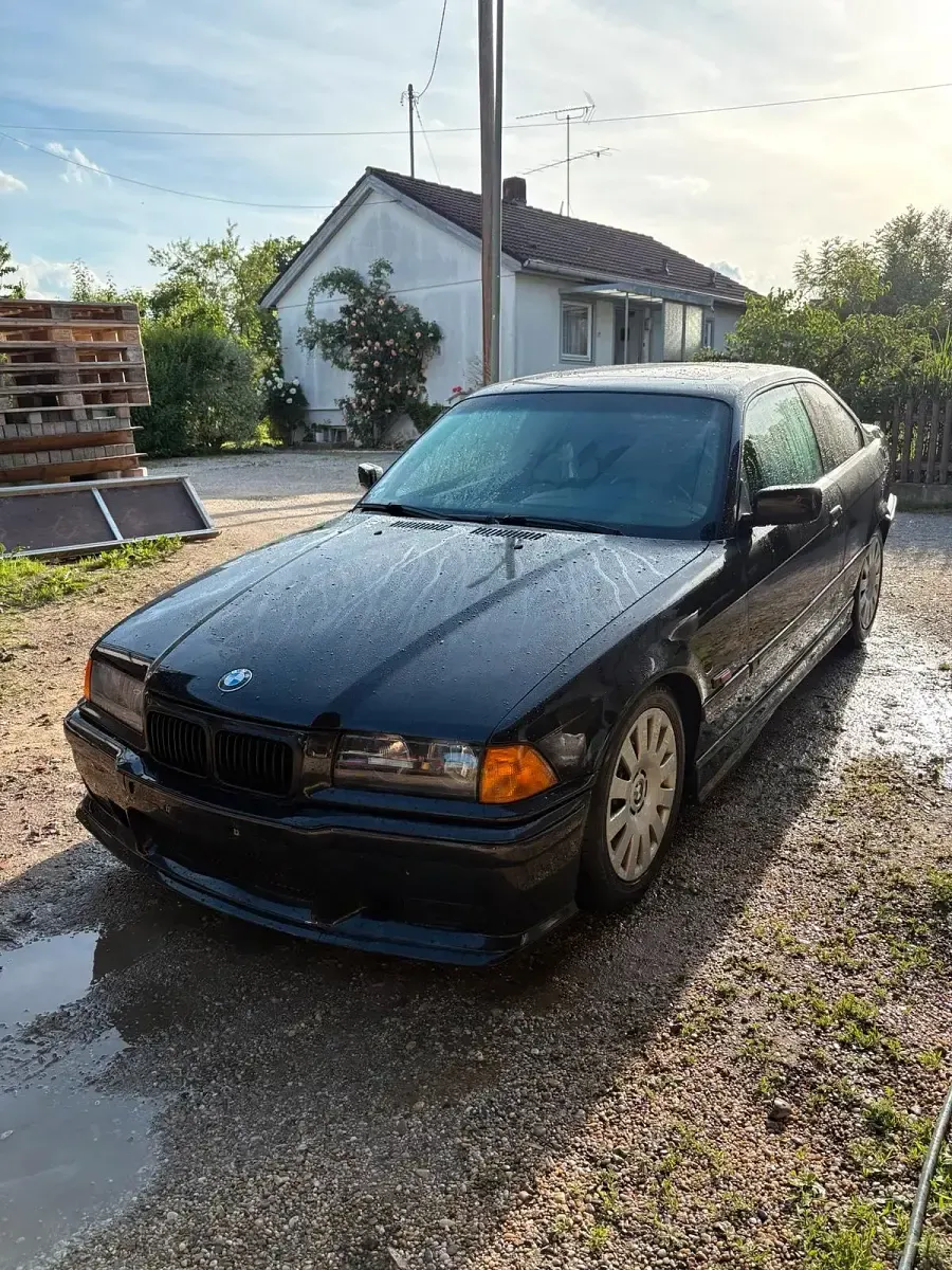 Gebraucht BMW 328 245 PS (180 kW) 1996 Schwarz Coupé