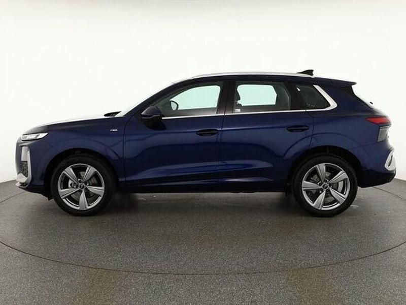 Neu Audi Q3 S-Line 150 PS (110 kW) 2025 Blau SUV