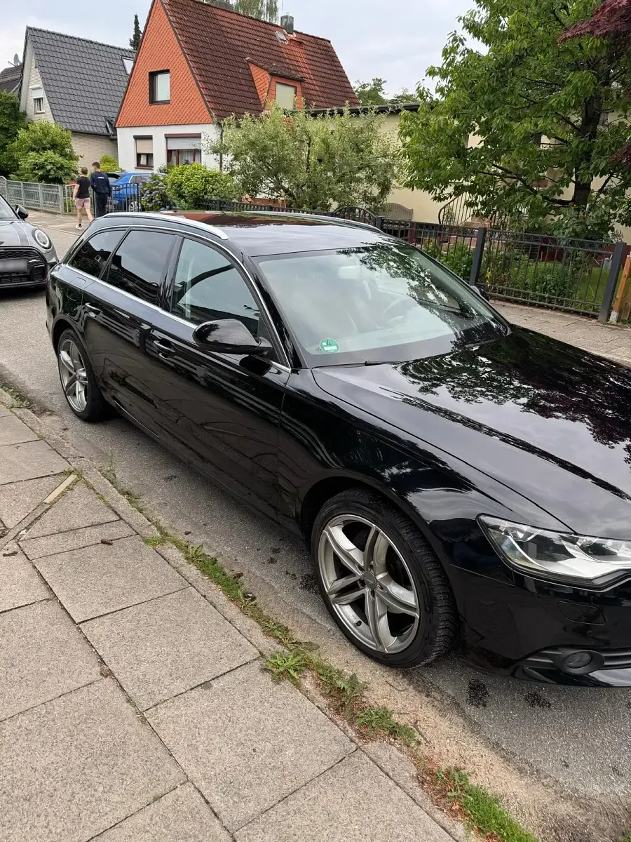 Gebraucht Audi A6 177 PS (130 kW) 2013 Schwarz Kombi