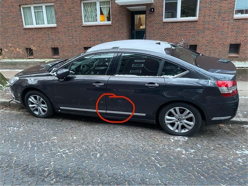 Gebraucht Citroën C5 115 PS (84 kW) 2012 Grün Limousine