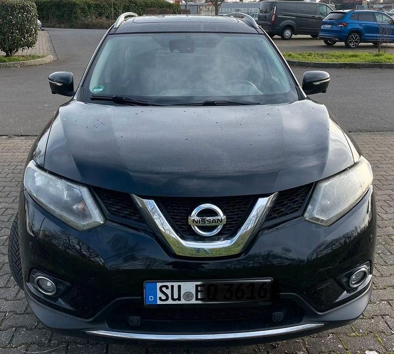 Schwarz Gebraucht 2016 Nissan X-Trail 360º SUV | 9.500 € (Superpreis) - Bild 1/4