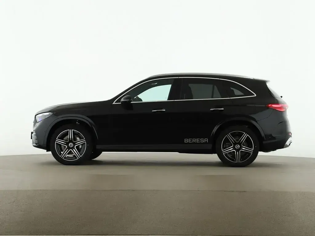 Gebraucht Mercedes GLC300de AMG 333 PS (244 kW) 2026 Schwarz SUV
