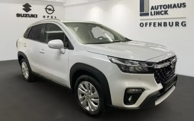 Neu Suzuki SX4 S-Cross Comfort 129 PS (94 kW) 2025 Weiß SUV