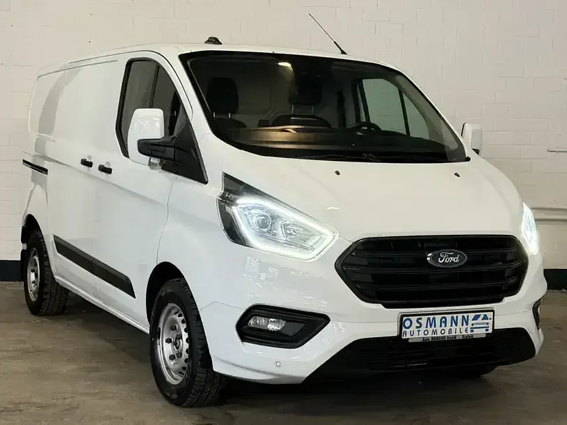 Używany Ford Transit Custom Trend 131 KM (96 kW) 2022 Biały Pickup
