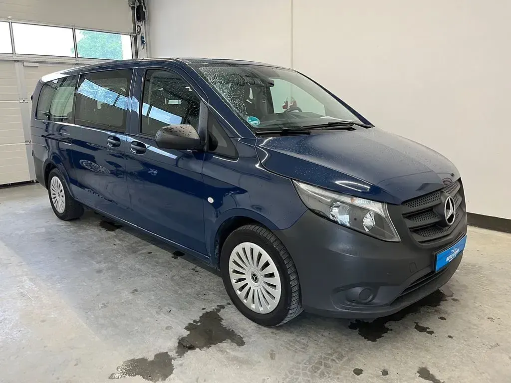Gebraucht Mercedes Vito 136 PS (100 kW) 2022 Stahlblau Van