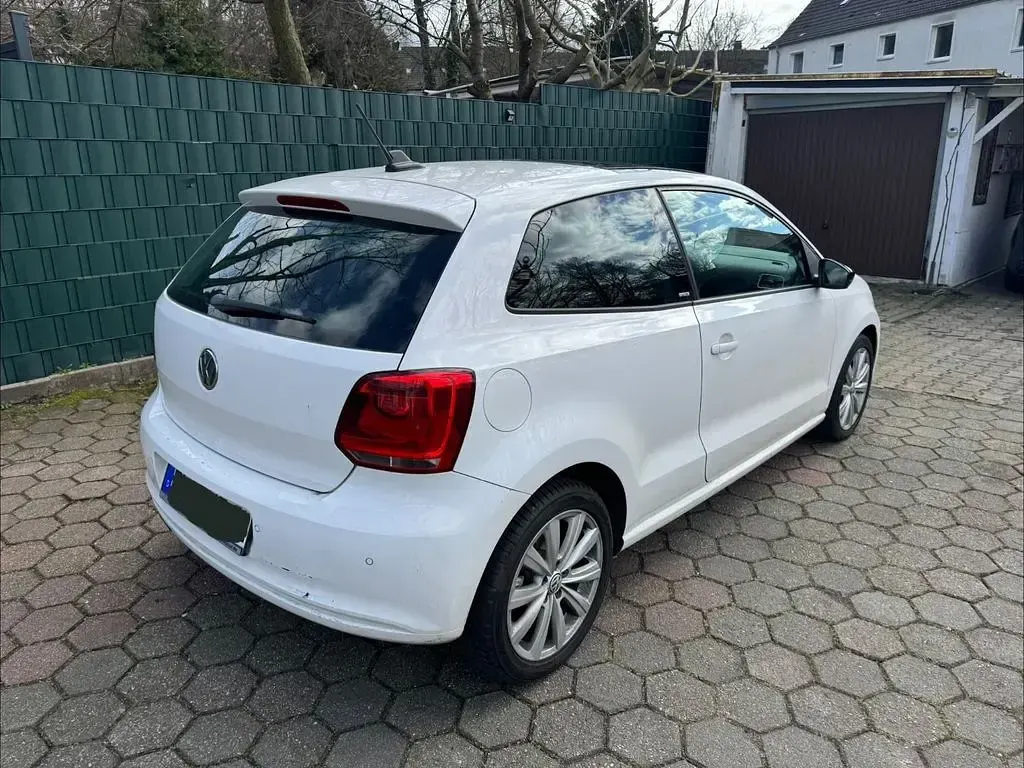 Second-hand VW Polo 90 CP (66 kW) 2011 Alb Hatchback
