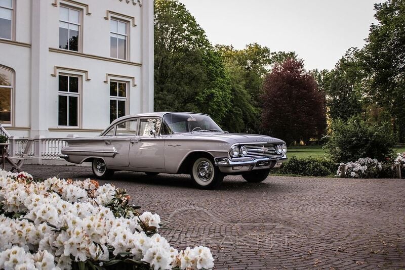 Weiß Gebraucht 1960 Chevrolet Bel Air Limousine | 31.950 € - Bild 1/4
