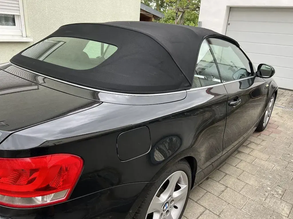 Gebraucht BMW 118 Cabriolet Performance 143 PS (105 kW) 2013 Schwarz Cabrio