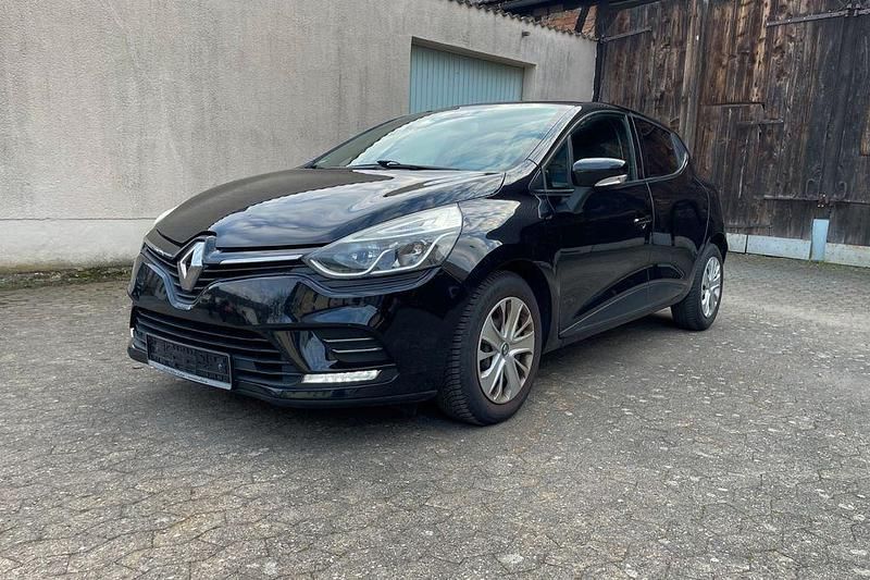 Gebraucht Renault Clio IV 75 PS (55 kW) 2017 Schwarz Kleinwagen