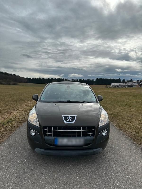 Gebraucht Peugeot 3008 156 PS (114 kW) 2010 Braun Kombi