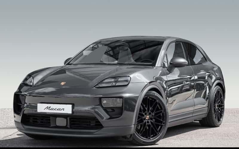 Grau Gebraucht 2025 Porsche Macan 4 Electric SUV | 99.900 € (Teuer) - Bild 1/4