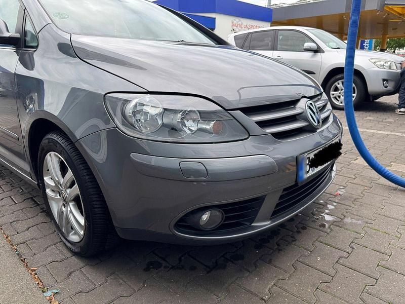 Gebraucht VW Golf VI 102 PS (75 kW) 2009 Grau Kleinwagen