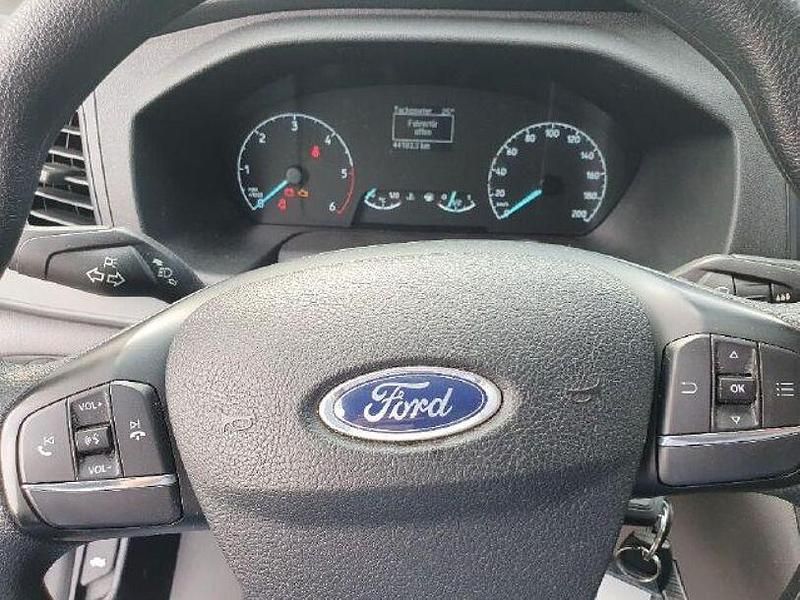 Gebraucht Ford Transit Custom 105 PS (77 kW) 2022 Frostweiß Van / Kleinbus