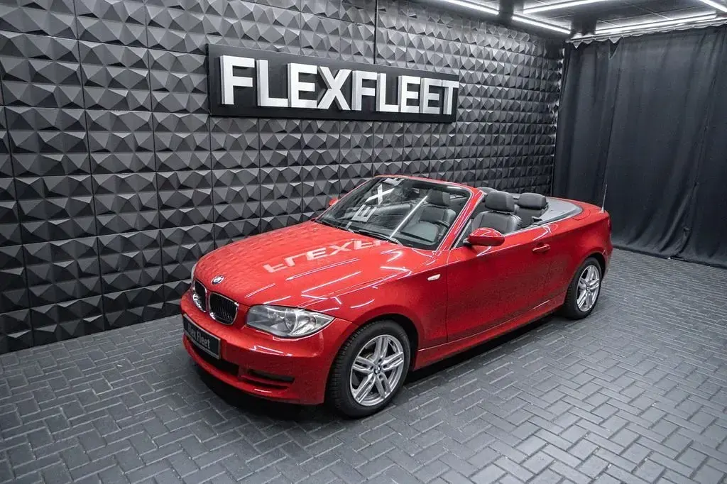 Gebraucht BMW 118 Cabriolet Advantage 143 PS (105 kW) 2009 Karmesinrot Cabrio