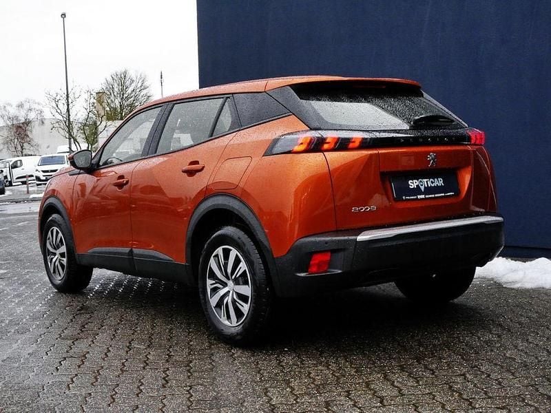Gebraucht Peugeot 2008 Active 101 PS (74 kW) 2021 Orange SUV