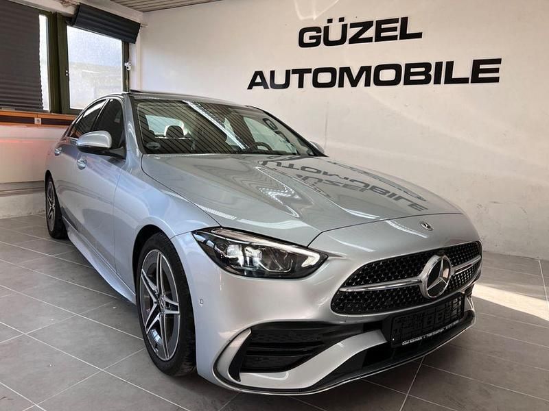 Hightechsilber metallic Gebraucht 2021 Mercedes C220 AMG line Limousine | 36.980 € - Bild 1/4