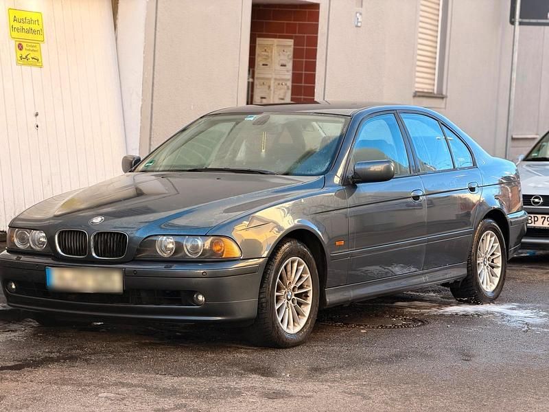 Second-hand BMW 525 192 CP (141 kW) 2002 Argintiu Berlinǎ