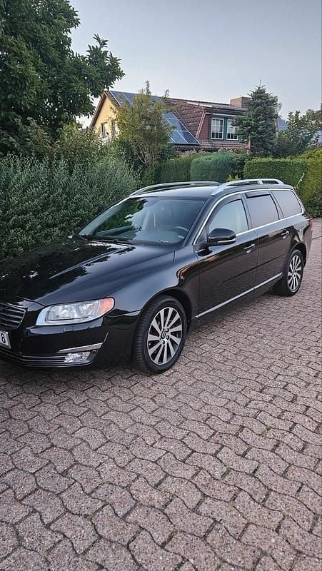 Gebraucht Volvo V70 163 PS (119 kW) 2013 Schwarz Kombi