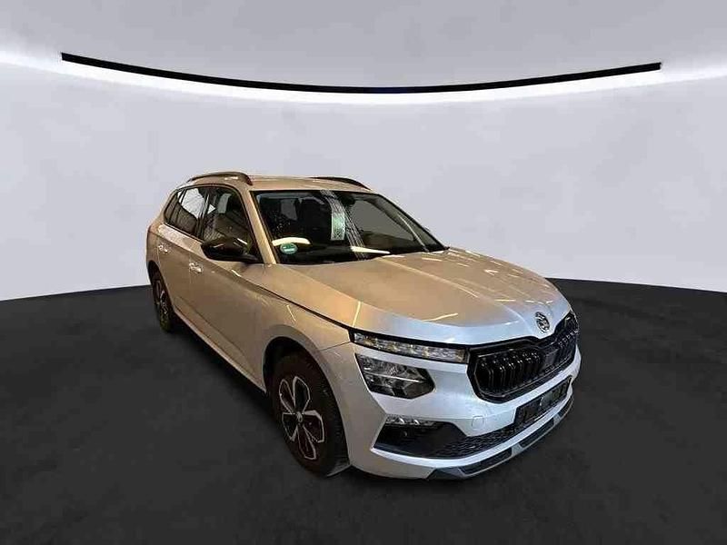 Gebraucht Skoda Kamiq Selection 150 PS (110 kW) 2024 Silber SUV