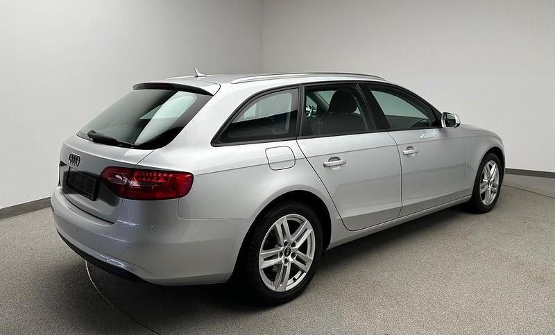 Gebraucht Audi A4 Ambiente 150 PS (110 kW) 2014 Silber Kombi
