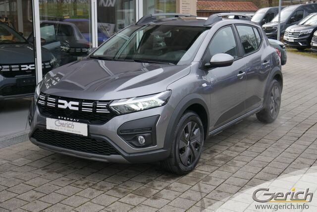 Gebraucht Dacia Sandero Expression 91 PS (66 kW) 2022 Andere farbe Kleinwagen