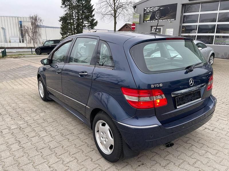 Usata Mercedes B150 95 CV (69 kW) 2006 Blu Monovolume