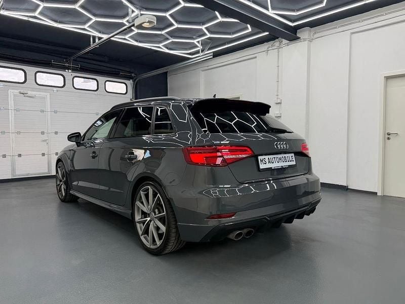 Gebraucht Audi S3 Sport 310 PS (228 kW) 2018 Grau Limousine