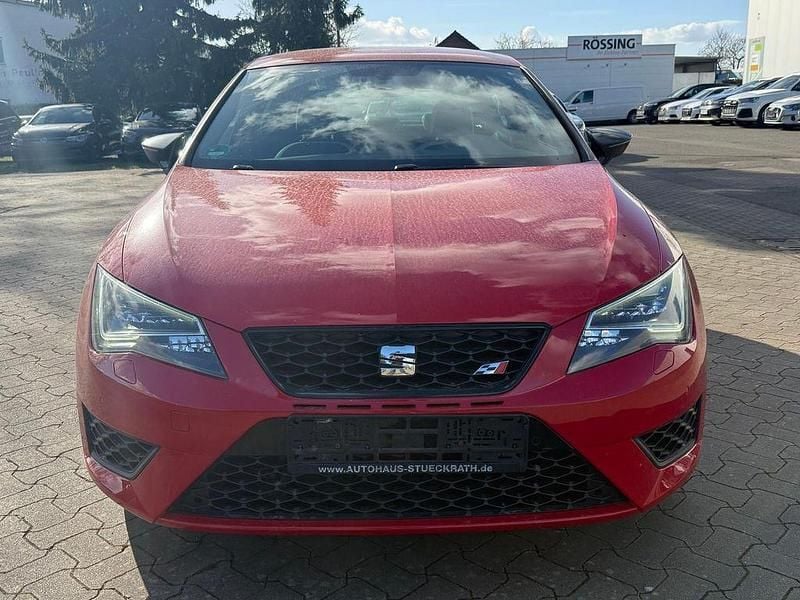 Gebraucht Seat Leon CUPRA 290 PS (213 kW) 2017 Rot Limousine