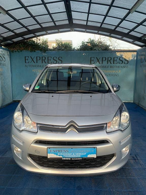 Silber Gebraucht 2014 Citroën C3 SELECTION Limousine | 1.990 € (Superpreis) - Bild 1/4