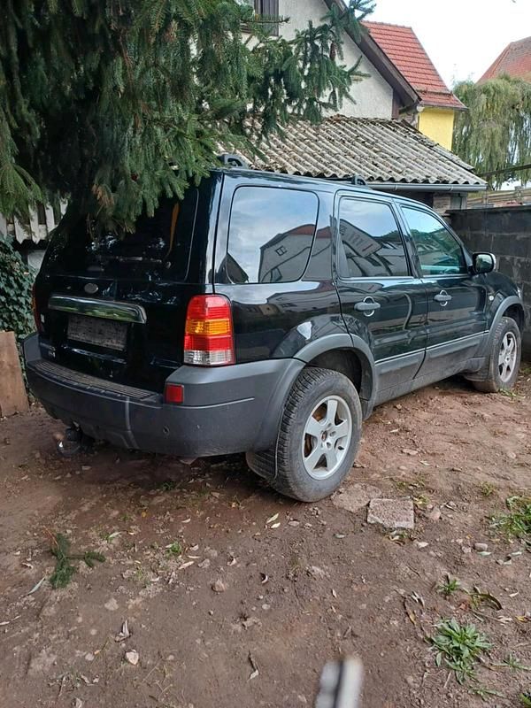 Schwarz Gebraucht 2007 Ford Maverick SUV | 1.500 € (Superpreis) - Bild 1/4