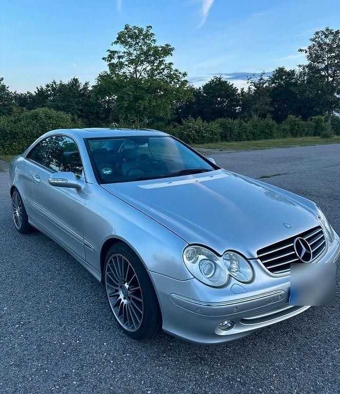 Silber Gebraucht 2003 Mercedes CLK200 Coupé | 3.900 € (Guter Preis) - Bild 1/4