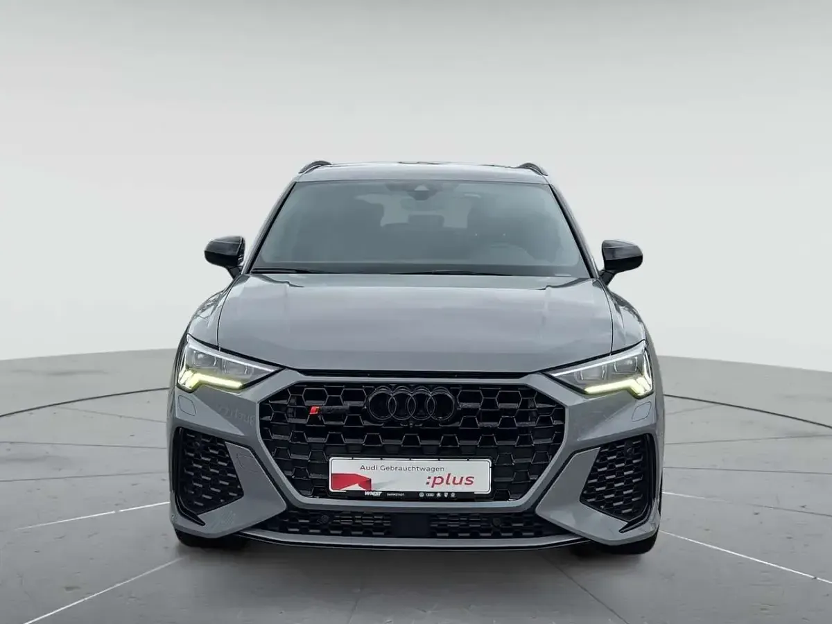 Gebraucht Audi Q3 Premium 400 PS (294 kW) 2022 Nardograu SUV