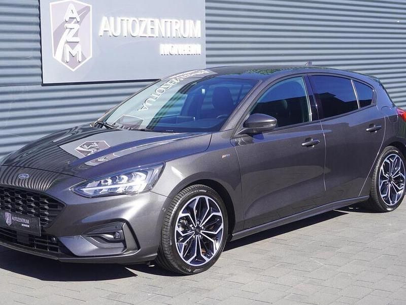 Gebraucht Ford Focus ST-Line 150 PS (110 kW) 2019 Magneticgrau metallic Limousine