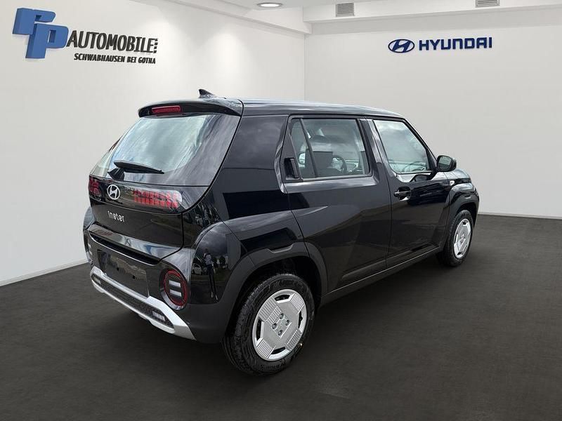 Neu Hyundai Inster Select 71 kW (97 PS) 2025 Schwarz Kleinwagen