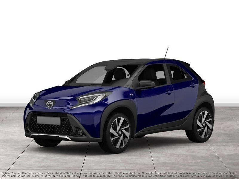 Gebraucht Toyota Aygo X Design 72 PS (52 kW) 2024 Blau SUV