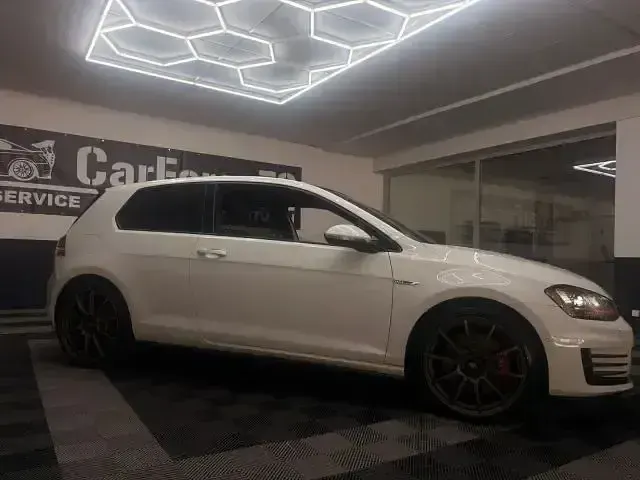 Gebraucht VW Golf VII GTI 230 PS (169 kW) 2016 Weiß Coupé