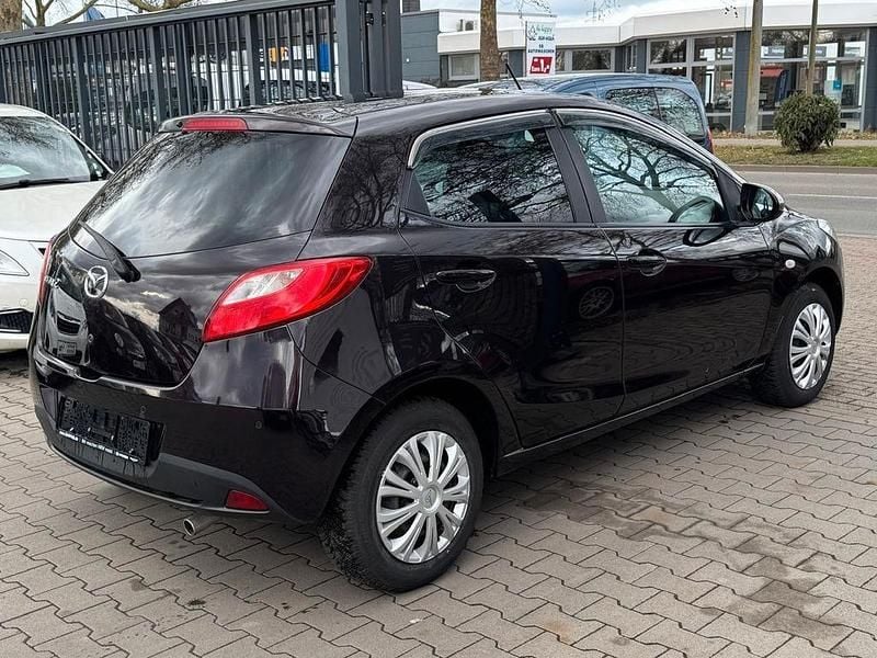 Gebraucht Mazda 2 84 PS (61 kW) 2014 Violett Limousine