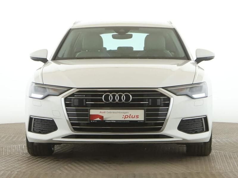Usado Audi A6 Design 299 HP (219 kW) 2022 Branco Carrinha